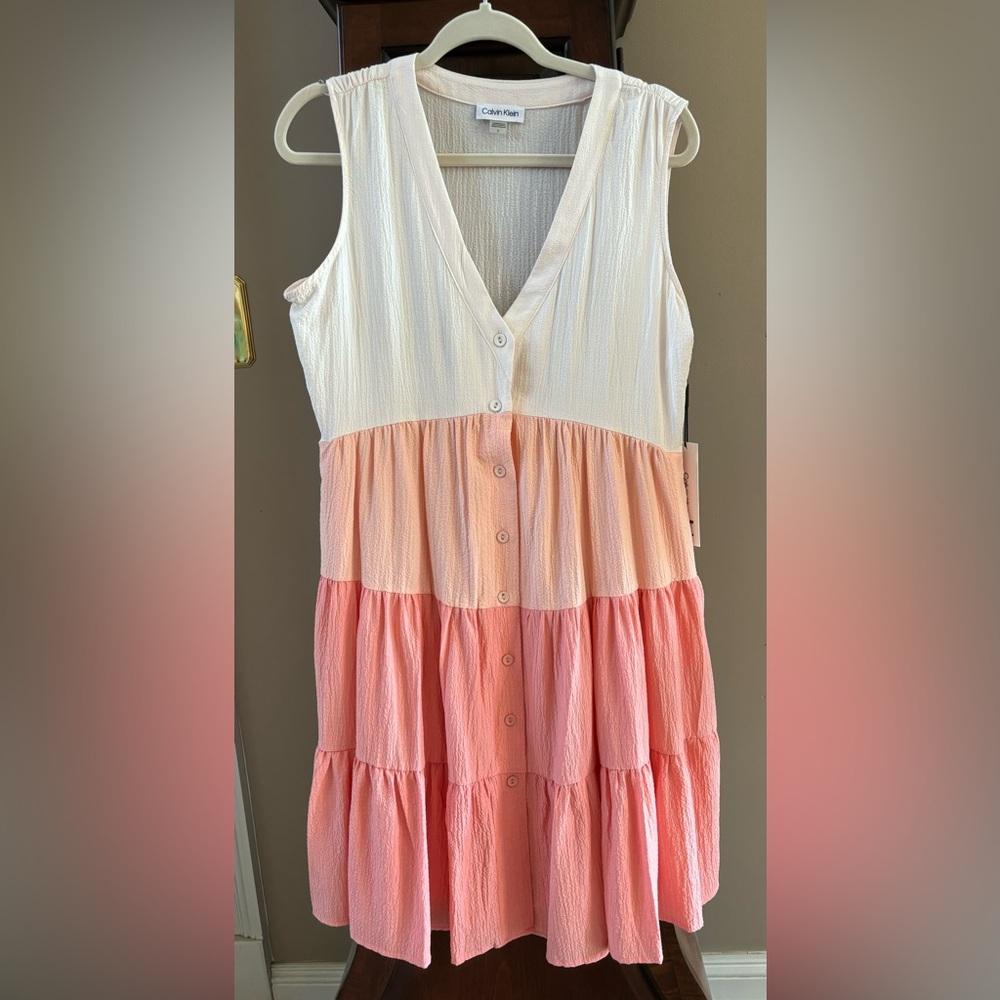 Calvin Klein tiered dress, varying shades of peach, NWT, size 8